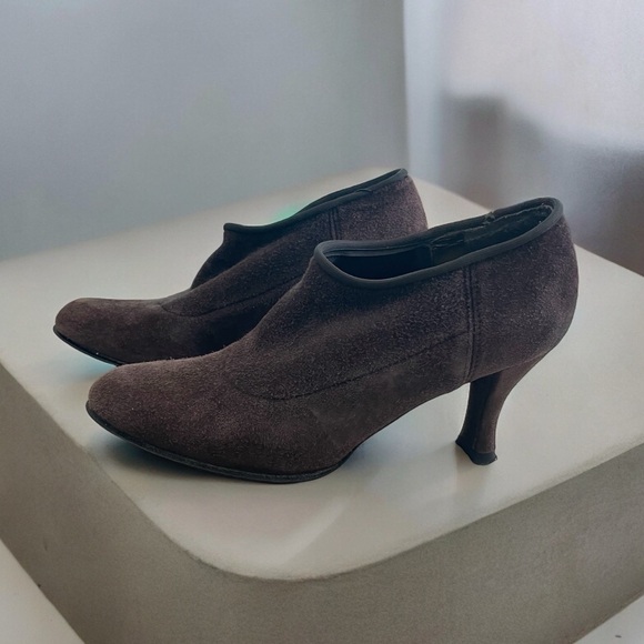 Stuart Weitzman Shoes - Picture 6 of 7